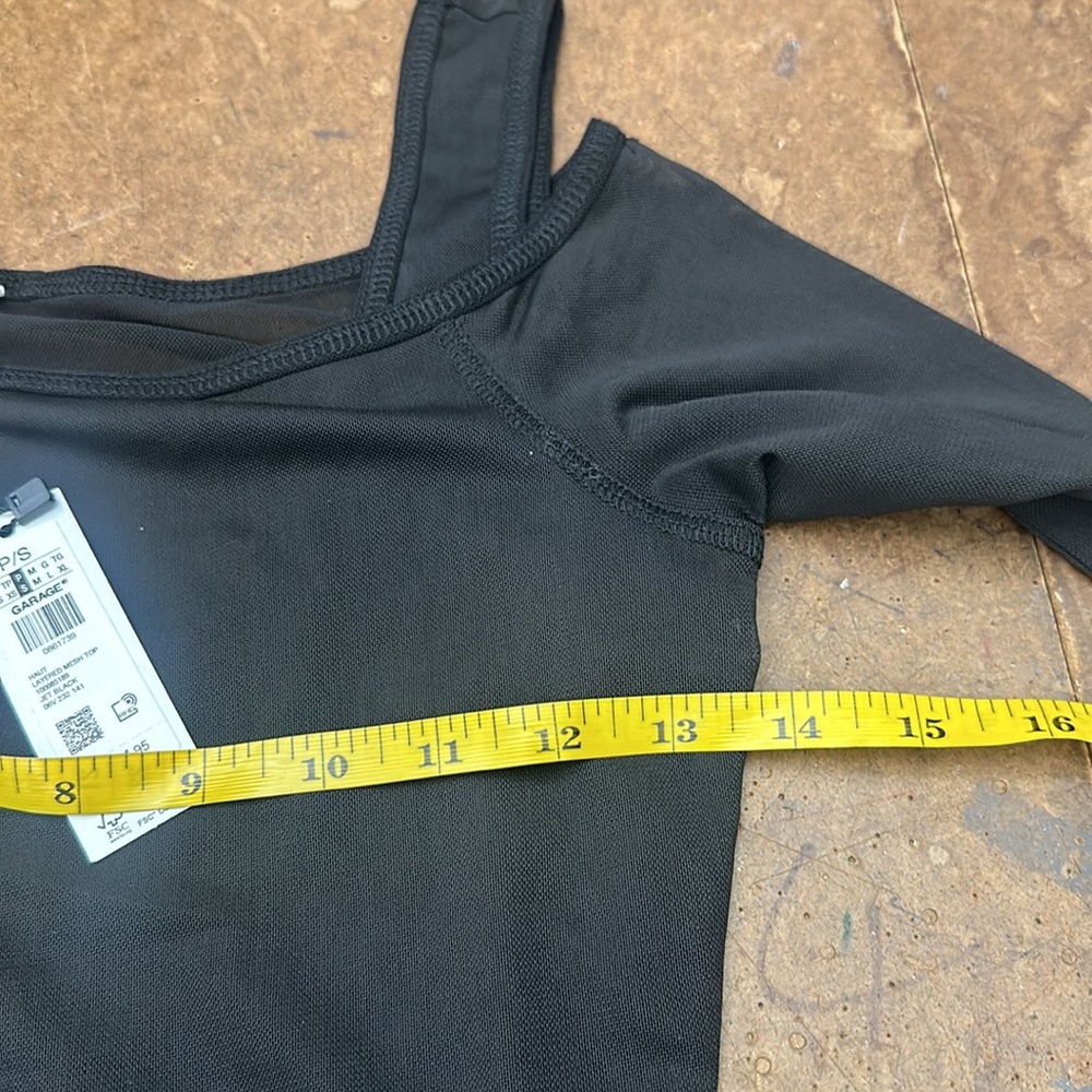 Mesh double layer top - Picture 5 of 6